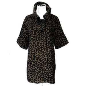 Luii SZ M Leopard Print Half Sleeve High Collar Snap Down Coat